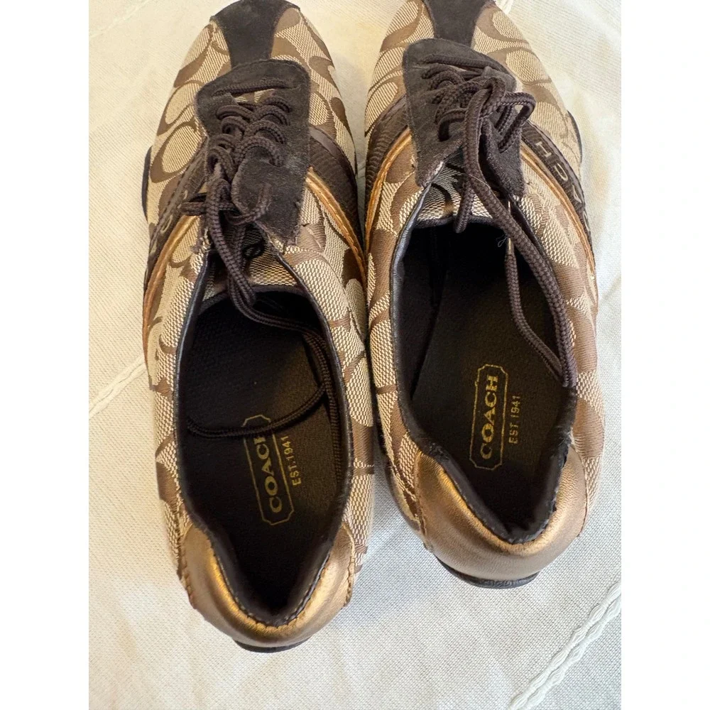 Coach Jayme Signature Jacquard Khaki Brown Gold Sneakers Q582 Womens 7.5M